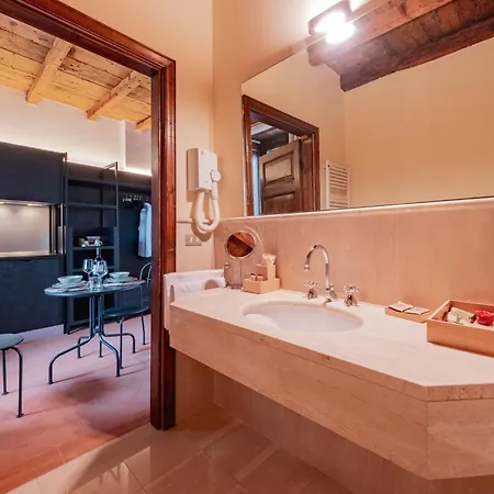 Bed & Breakfast Relais Macconago 3*