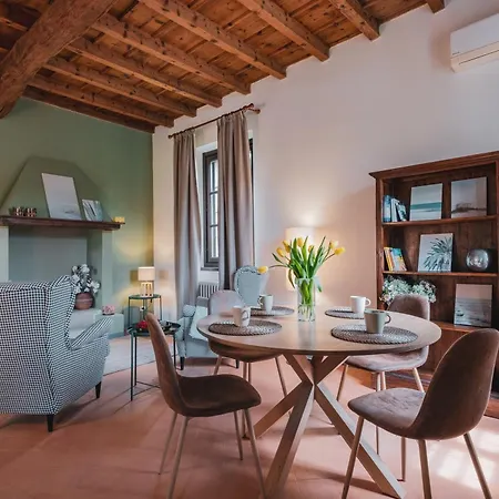 Bed & Breakfast Relais Macconago 3*