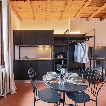 Relais Macconago 3* Rogeredo