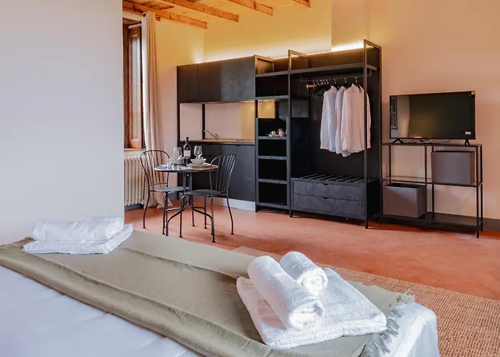 Relais Macconago Nocleg ze śniadaniem Rogeredo