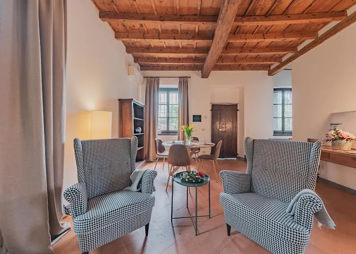Relais Macconago 3* Rogeredo